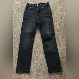 Levi’s Wedgie Straight Jeans.